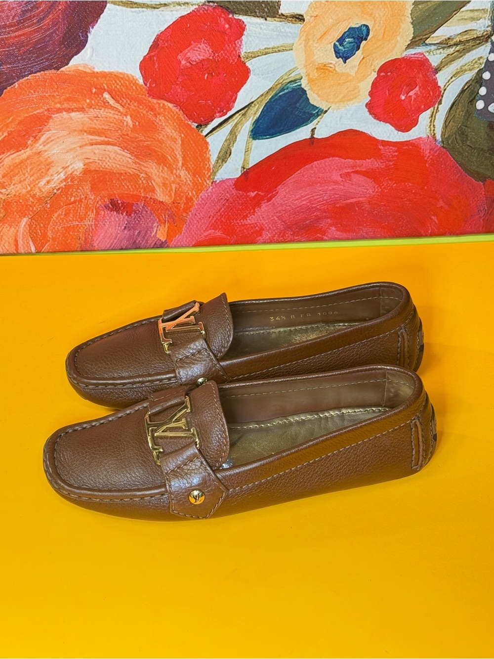 Louis Vuitton loafers Brown Leather Insole Detailing with Gold Stamp - Picture 6 of 15